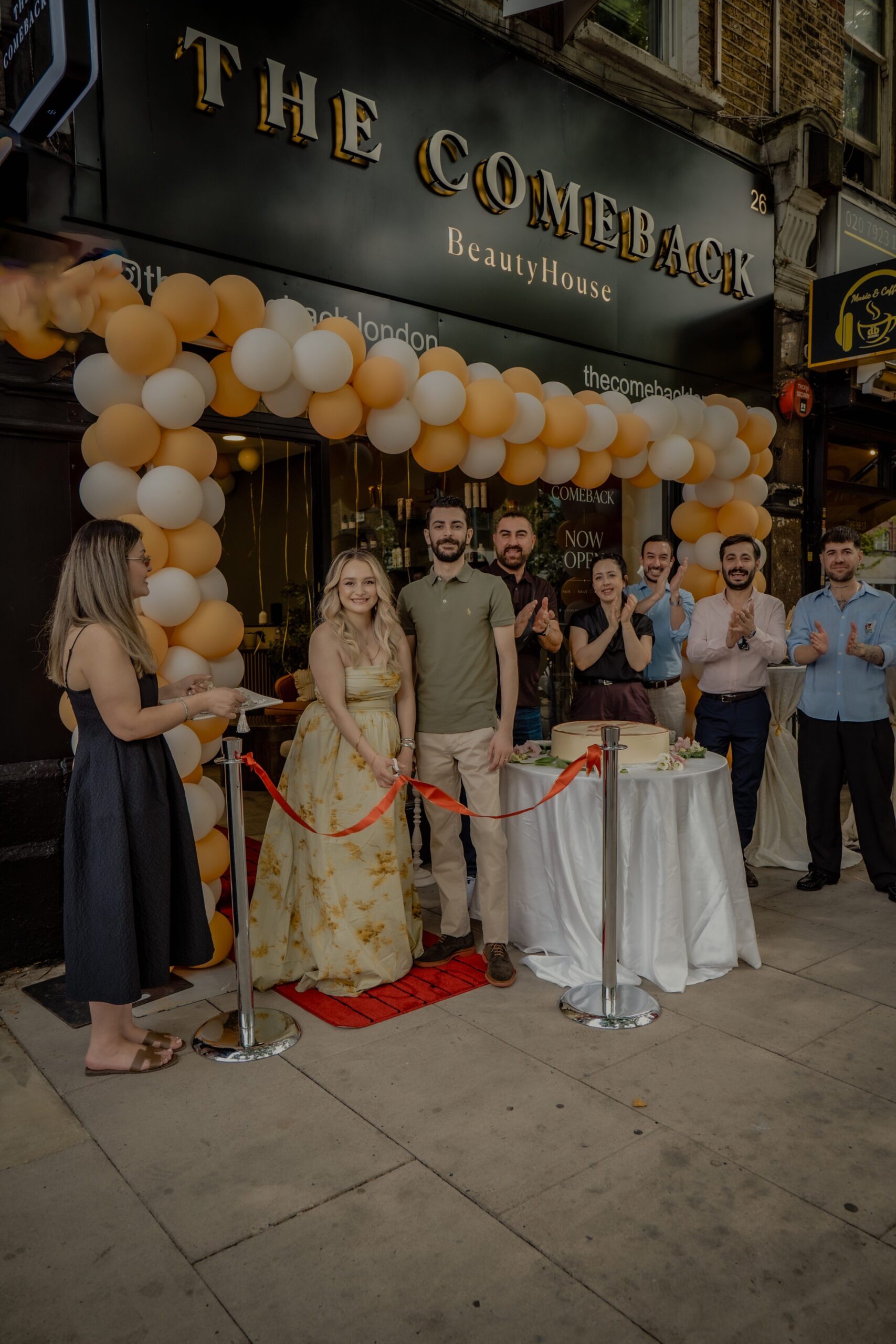 Home | The Comeback London Bespoke Hair Styling Stations